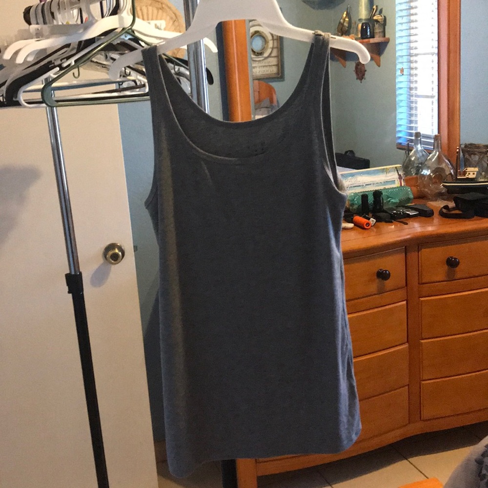 Gray tank top